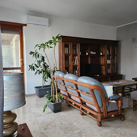 Voglio La Luna Ampio E Luminoso Apartamento