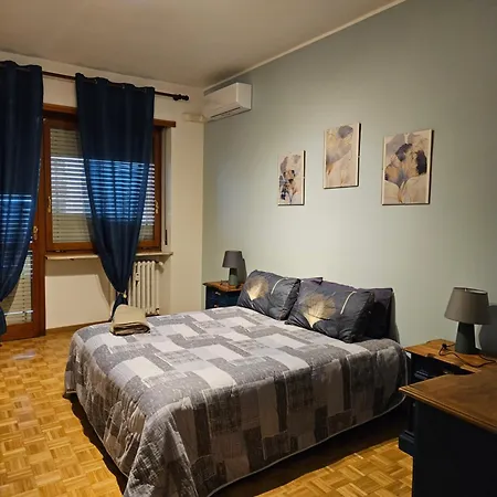 Voglio La Luna Ampio E Luminoso Apartmán