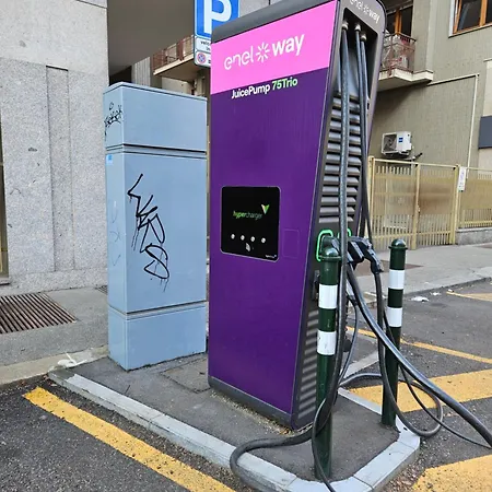 Voglio La Luna Ampio E Luminoso * Torino