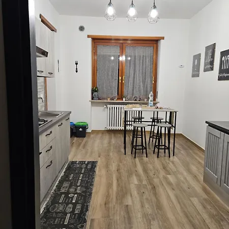 Voglio La Luna Ampio E Luminoso Apartamento