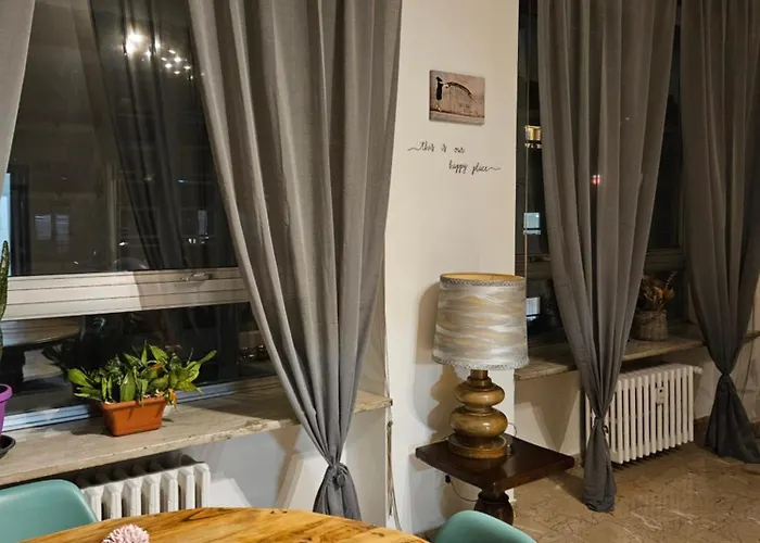 Voglio La Luna Ampio E Luminoso Apartament