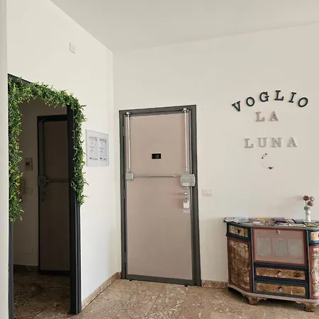 Voglio La Luna Ampio E Luminoso Apartment Turin